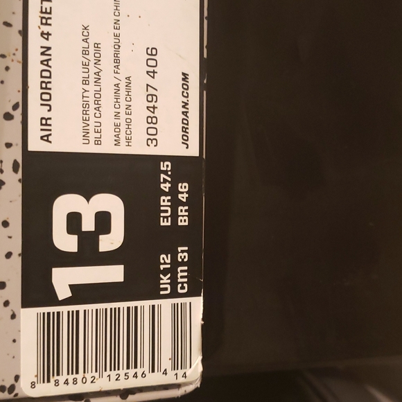 Jordan 4 Travis Scott shoes - Picture 3 of 3